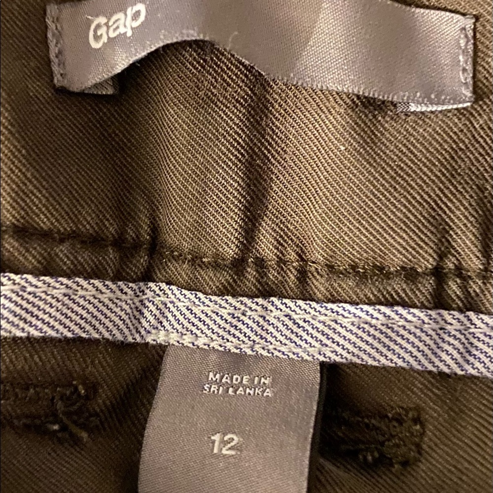 Gap Capri/Pants - image 2